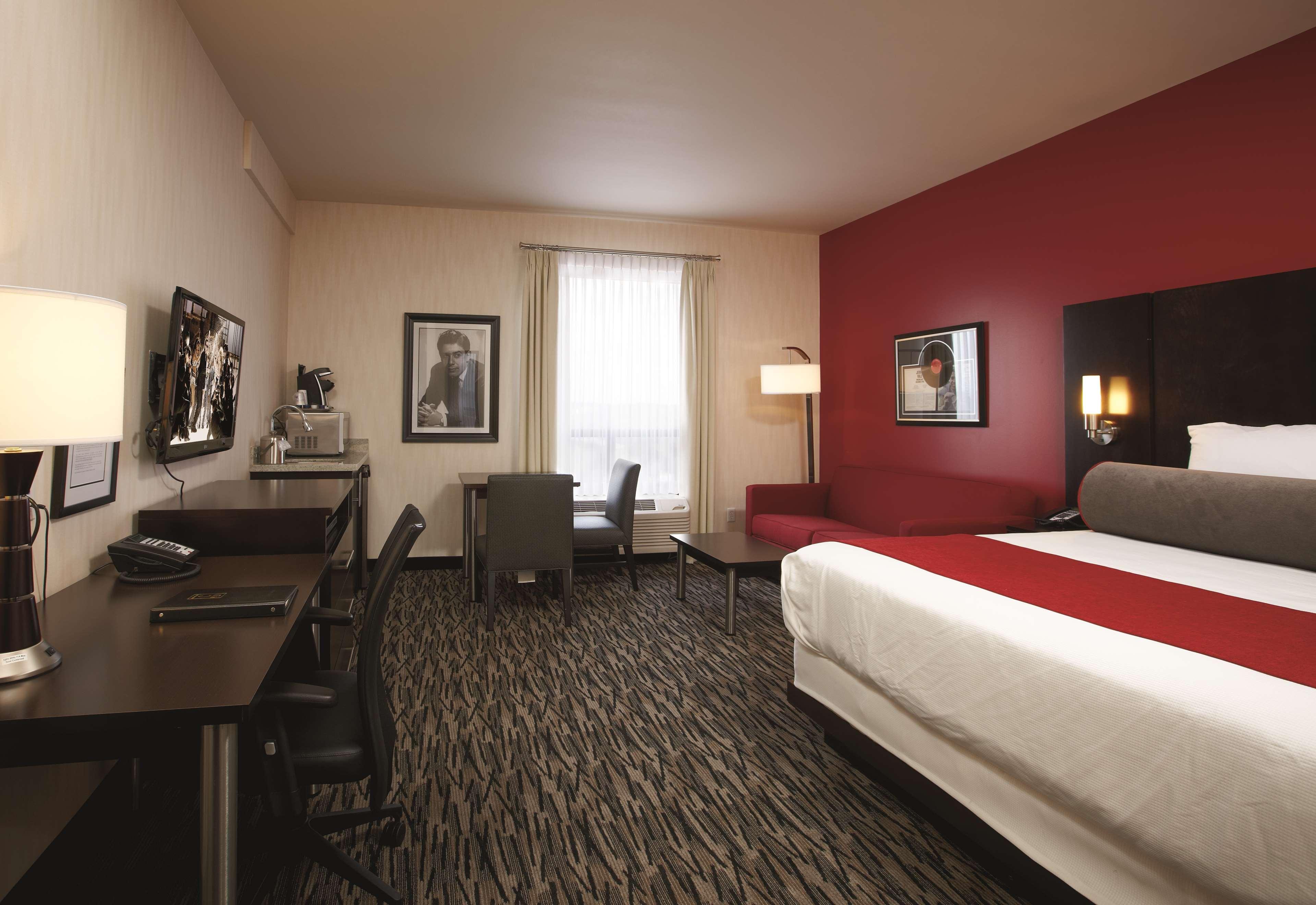 C Hotel By Carmen'S, BW Premier Collection Hamilton Exterior foto