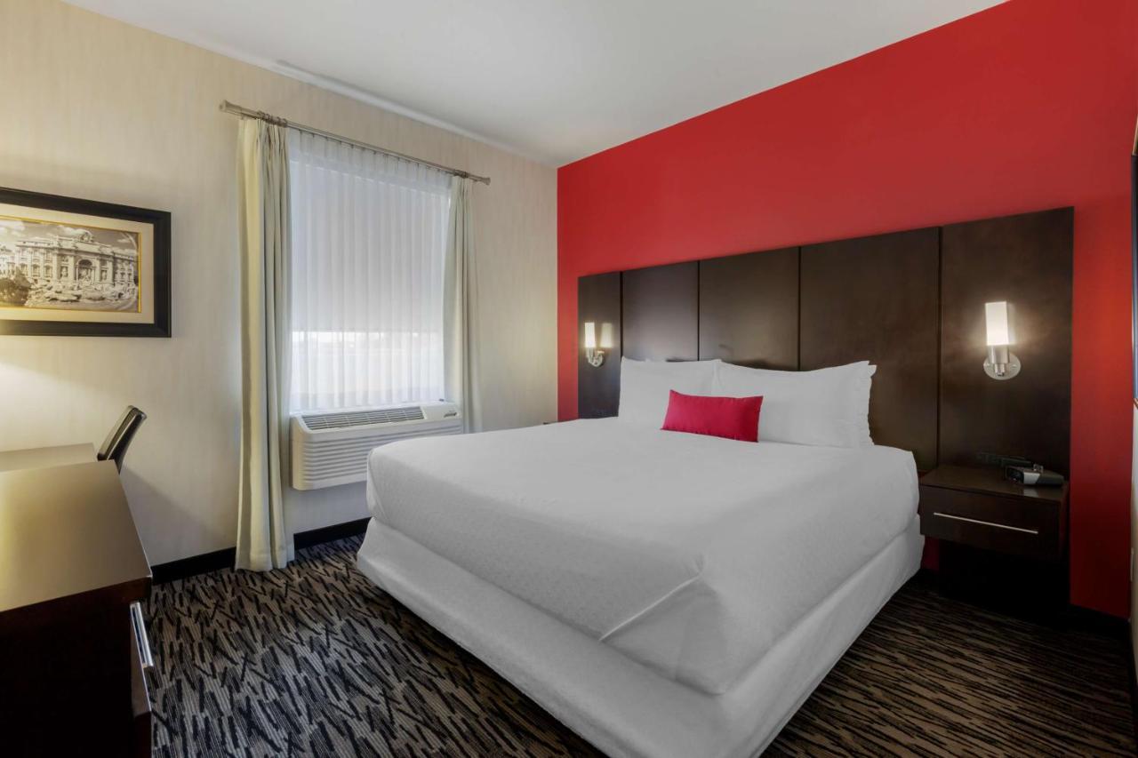 C Hotel By Carmen'S, BW Premier Collection Hamilton Exterior foto