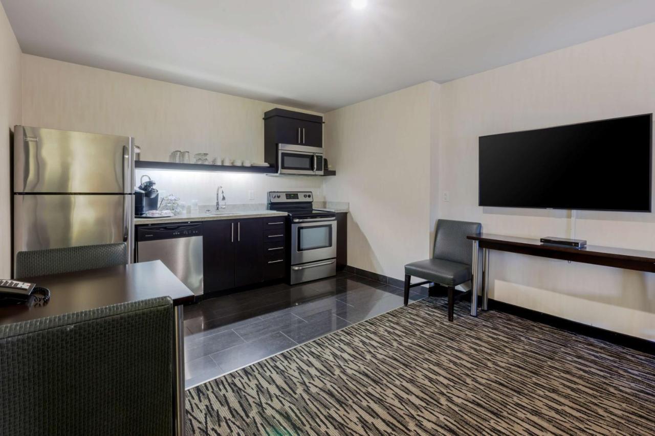 C Hotel By Carmen'S, BW Premier Collection Hamilton Exterior foto