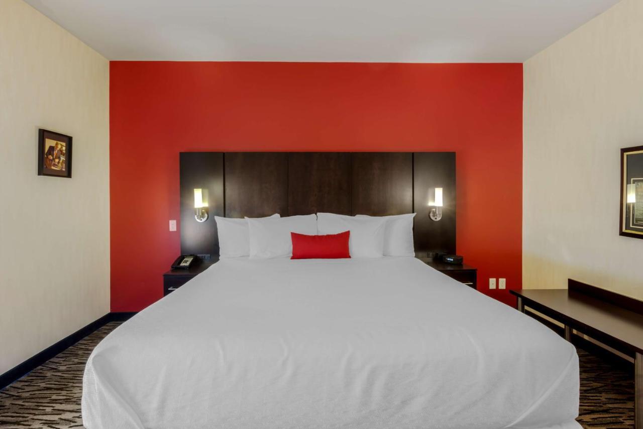 C Hotel By Carmen'S, BW Premier Collection Hamilton Exterior foto